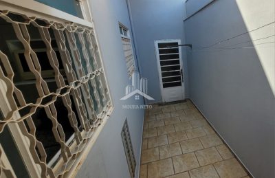 CASA À VENDA COM EXCELENTE LOCALIZAÇÃO - RESIDENCIAL REAL PARQUE!
