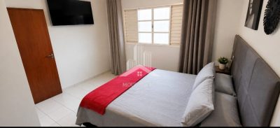 CASA À VENDA COM EXCELENTE LOCALIZAÇÃO - RESIDENCIAL REAL PARQUE!