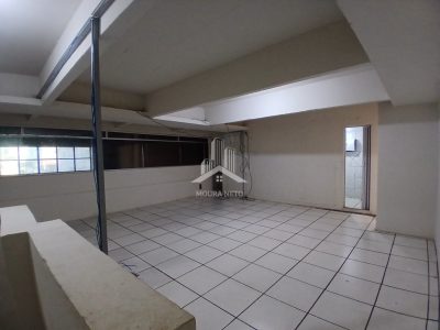 Imóvel Comercial no Centro de Lins