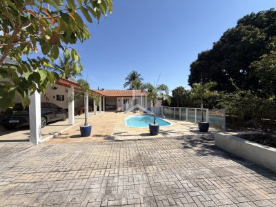 Refúgio dentro da cidade ! Chácara alto padrão