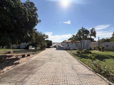 Refúgio dentro da cidade ! Chácara alto padrão