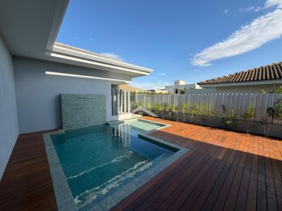 Casa Alto Padrão no Condomínio Ventura ( em fase de finalização )
