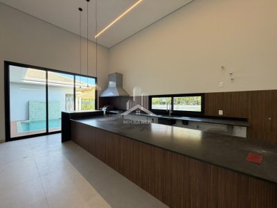Casa Alto Padrão no Condomínio Ventura ( em fase de finalização )