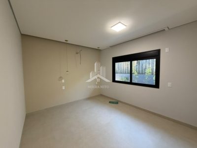 Casa Alto Padrão no Condomínio Ventura ( em fase de finalização )