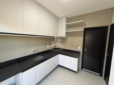 Casa Alto Padrão no Condomínio Ventura ( em fase de finalização )