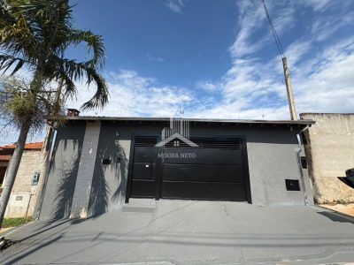 SEU NOVO LAR NO MANOEL SCALF: UMA CASA ENCANTADORA À VENDA