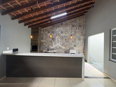 SEU NOVO LAR NO MANOEL SCALF: UMA CASA ENCANTADORA À VENDA