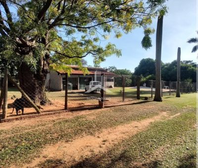 Sensacional área verde - Rancho Rio Dourado
