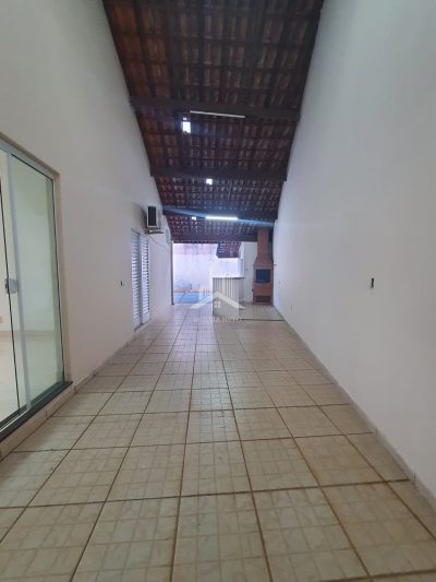 CASA PARA VENDA OU LOCAÇÃO JARDIM ARIANO