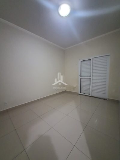 CASA PARA VENDA OU LOCAÇÃO JARDIM ARIANO