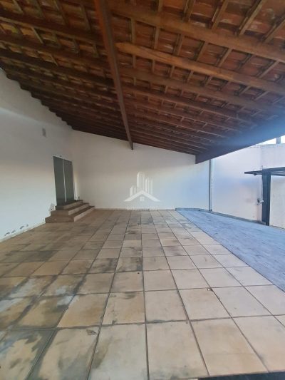 CASA PARA VENDA OU LOCAÇÃO JARDIM ARIANO