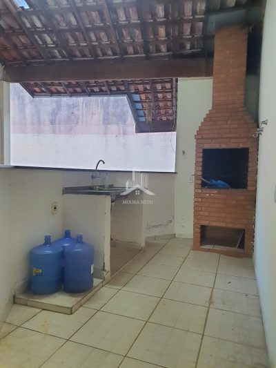 CASA PARA VENDA OU LOCAÇÃO JARDIM ARIANO