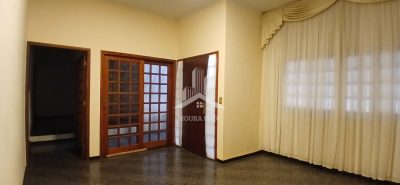 Casa venda ótima localização