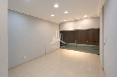 PONTO COMERCIAL - LOJA 10 - PARA LOCAÇÃO - GALERIA TORRE DE LINS – VISIBILIDADE  E PRATICIDADE PARA SEU NEGÓCIO!