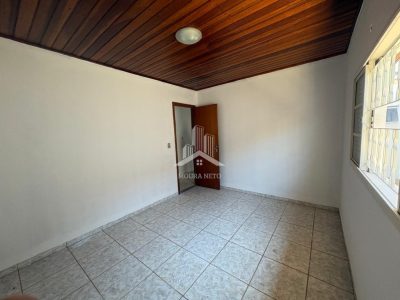 CASA com 03 quartos para VENDA