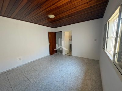 CASA com 03 quartos para VENDA