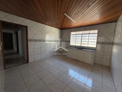 CASA com 03 quartos para VENDA