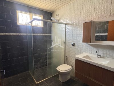 CASA com 03 quartos para VENDA