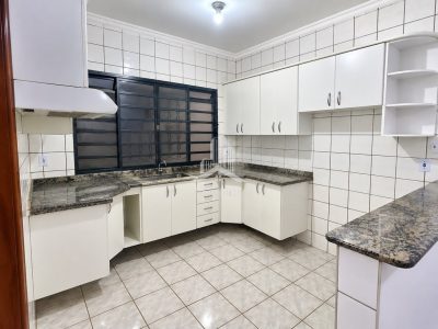 DOIS IMÓVEIS PELO PREÇO DE UM NO RESIDENCIAL MORUMBI